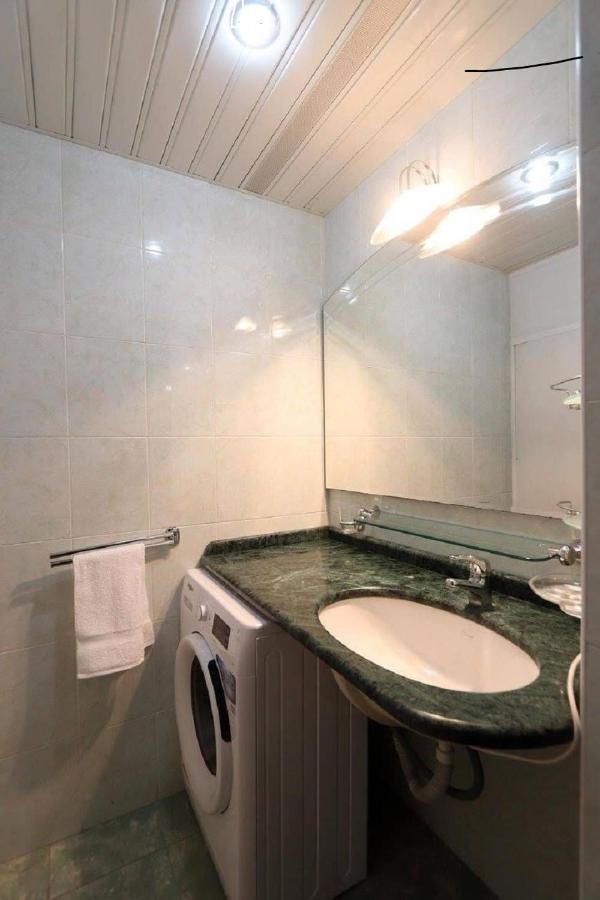 Tumanyan Hostel And Tours Yerevan Bilik gambar