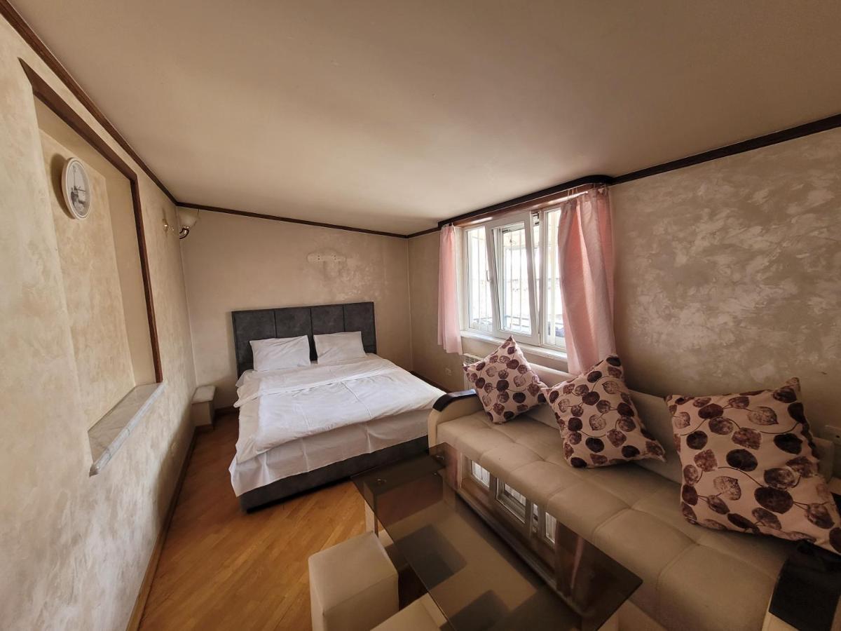 Tumanyan Hostel And Tours Yerevan Luaran gambar